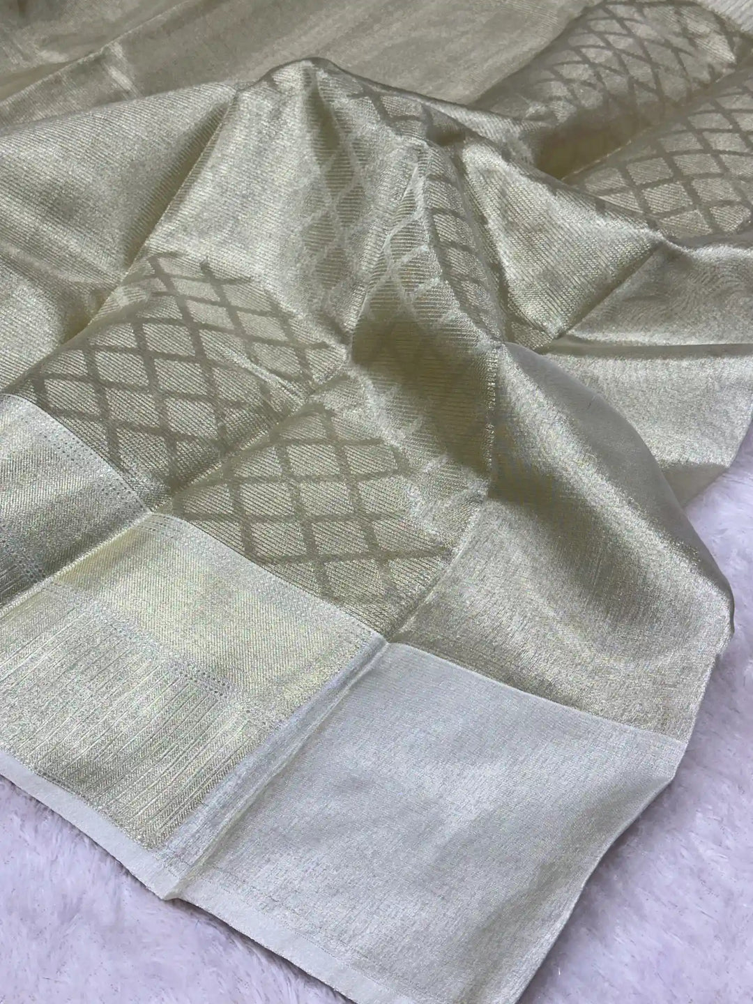 Water zari brocade weave kanjivaram tissue silk saree