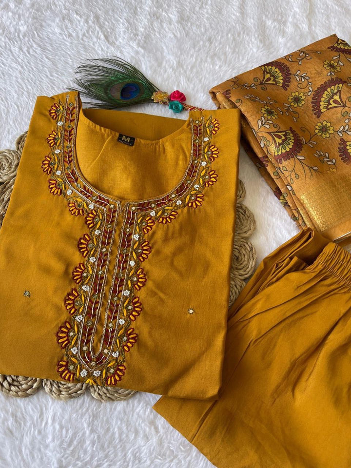 PREMIUM TUSSAR SILK SUIT