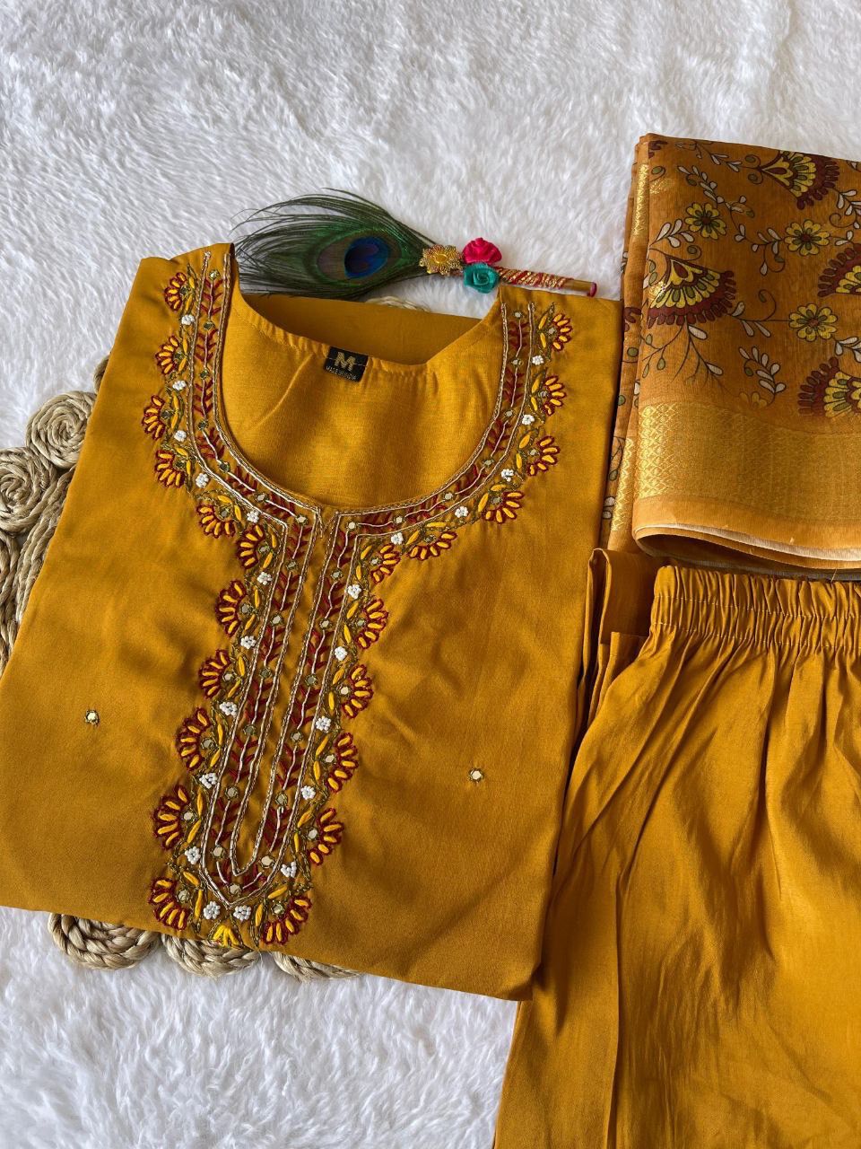 PREMIUM TUSSAR SILK SUIT