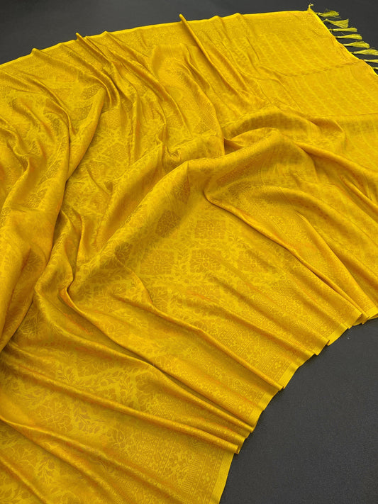 Soft Kubera Pattu Silk Saree with Rich Pallu and Blouse