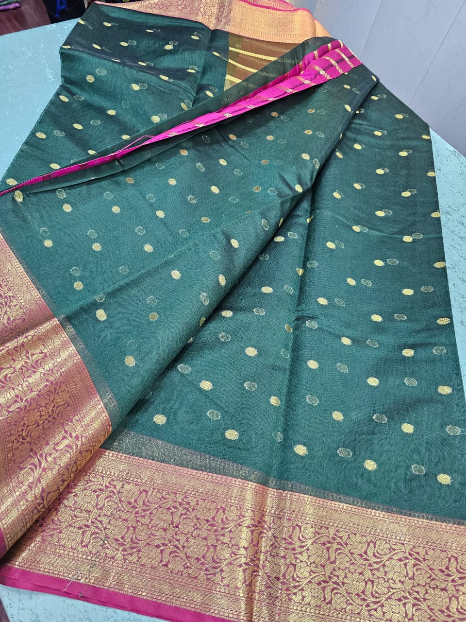 https://utsarees.in/products/tissue-silk-saree-3?_pos=13&_sid=2a7b75cbe&_ss=r