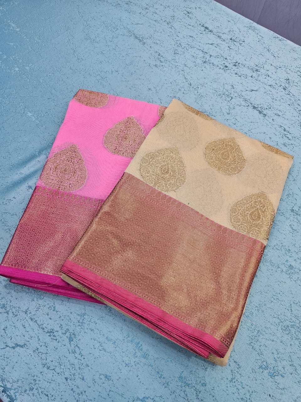 Soft Silk saree with antique paan Buta