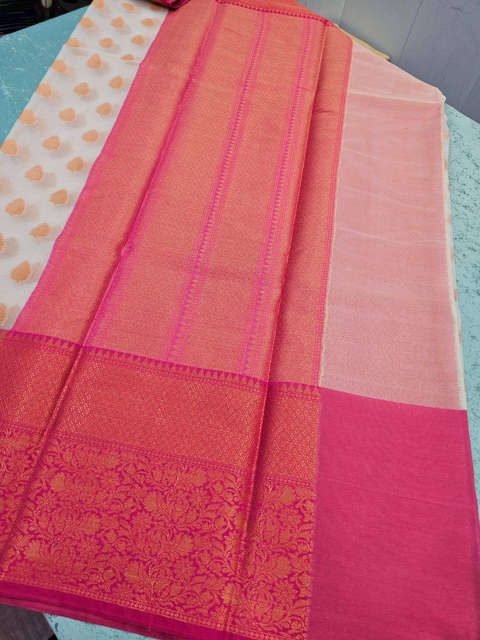 Soft Silk saree with antique paan Buta