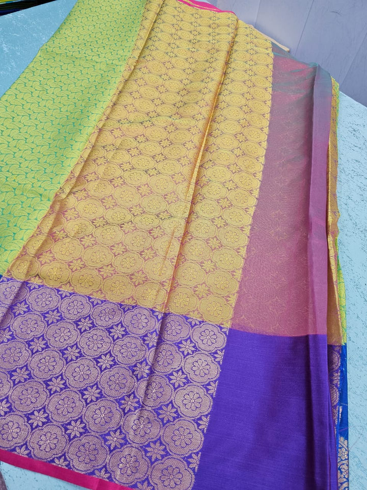 Kora Muslin saree with rich pallu and blouse