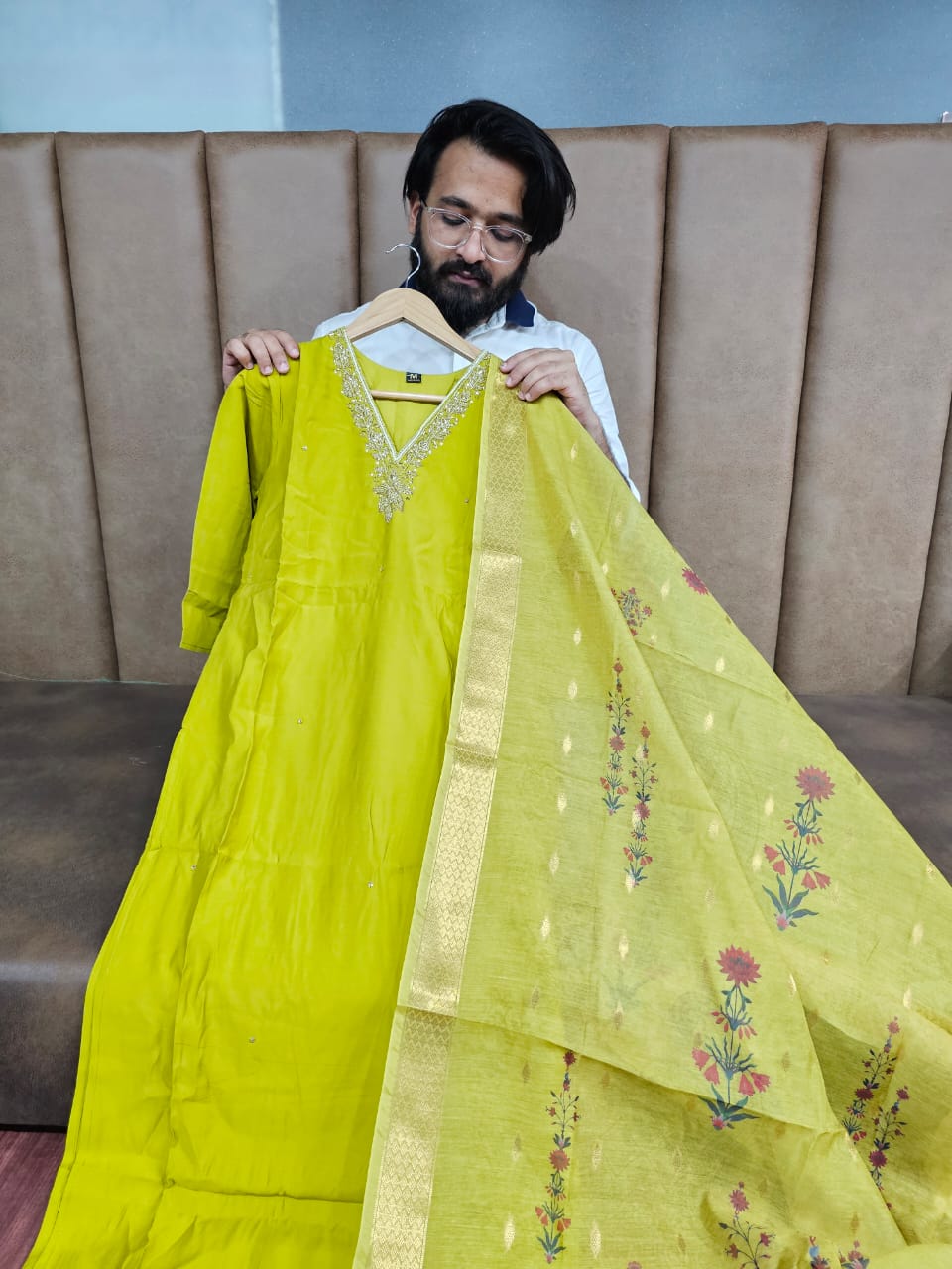 PREMIUM TUSSAR SILK SUIT