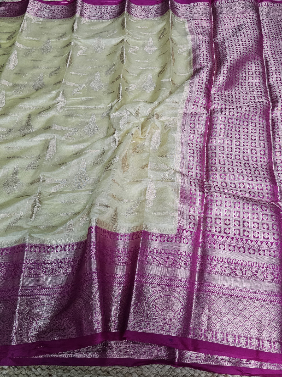 Cream Shade Zari Jacquard Weave Traditional Soft Silk Saree