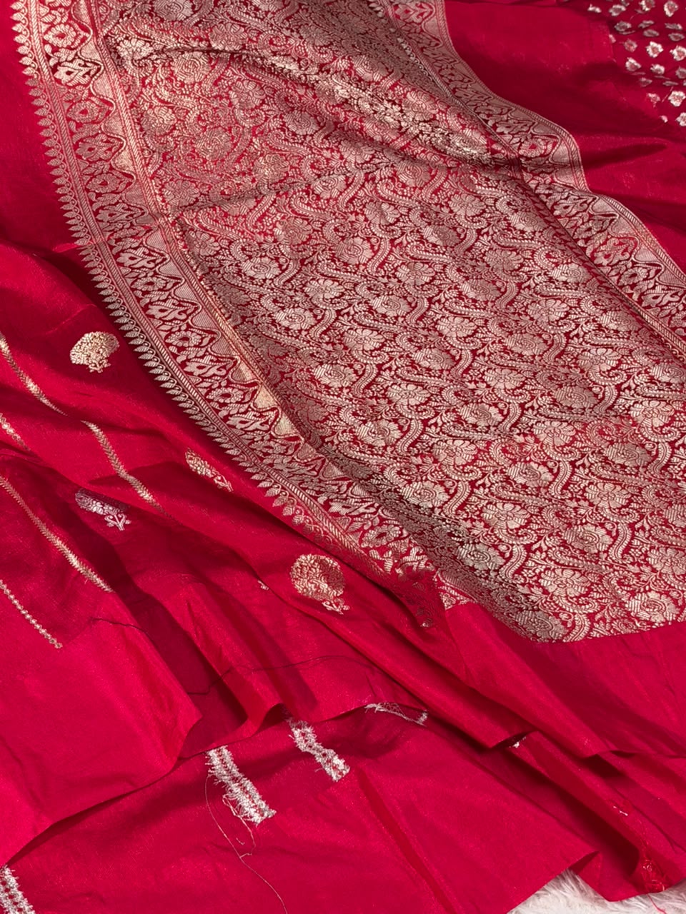 Dark Rani Contemporary Chinia Silk Banarasi Saree