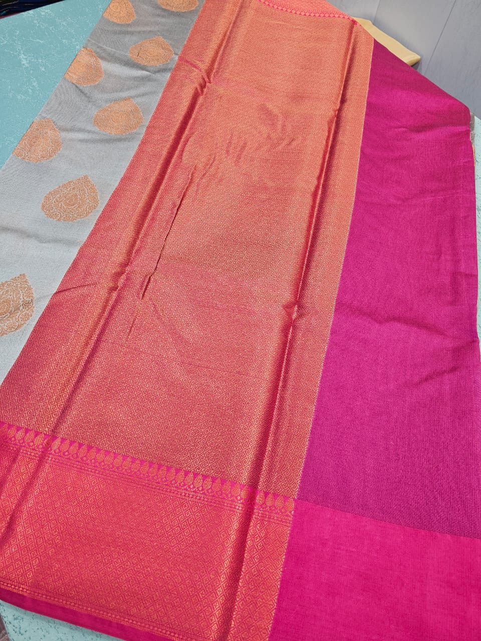 Soft Silk saree with antique paan Buta