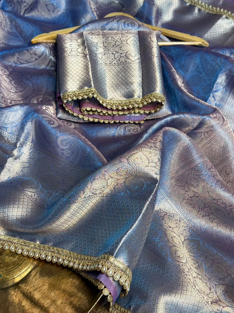 Dual Tone Glass Tissue Silk Saree with Motilace Work and Rich Pallu