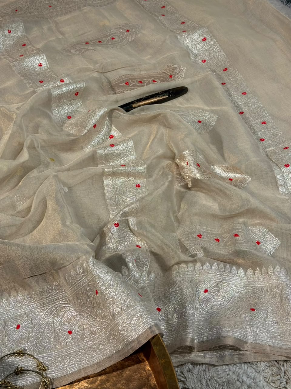 Ivory Pure Khaddi Tissue Silk Natural Handwoven Banarasi Saree