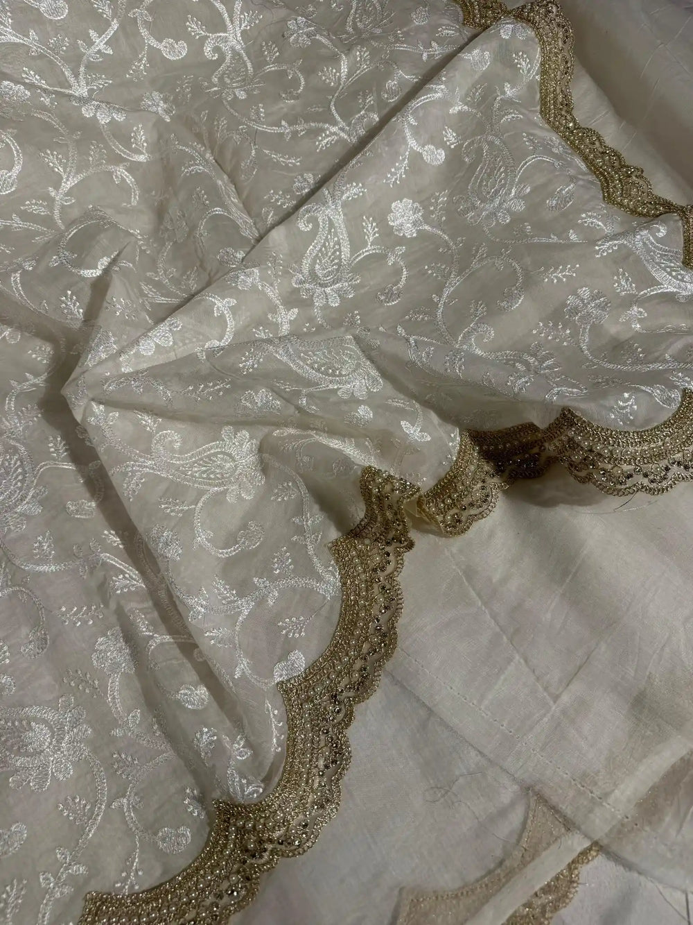 White Pure Mul Chanderi Chikankari Embroidery Banarasi Saree