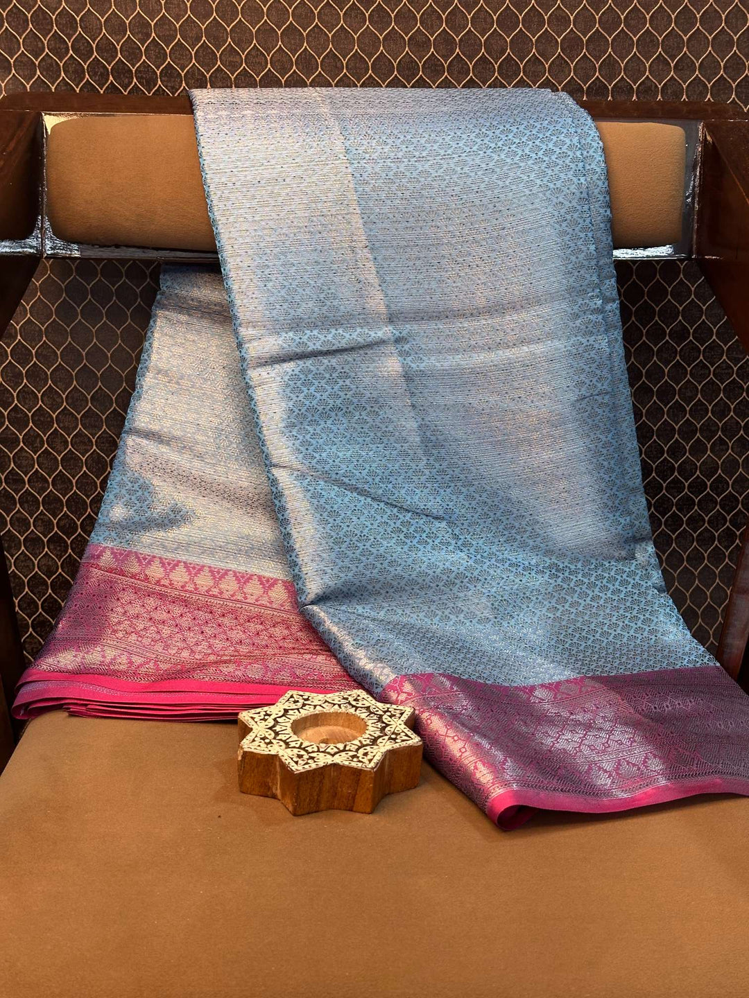Eccentric zari weave Softsilk Banarasi saree