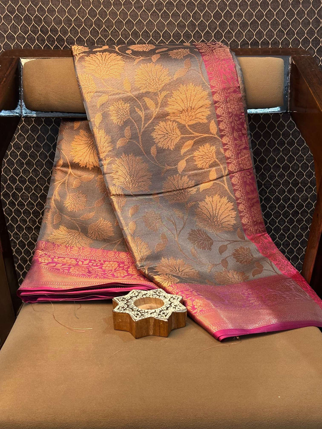 Eccentric zari weave Softsilk Banarasi saree