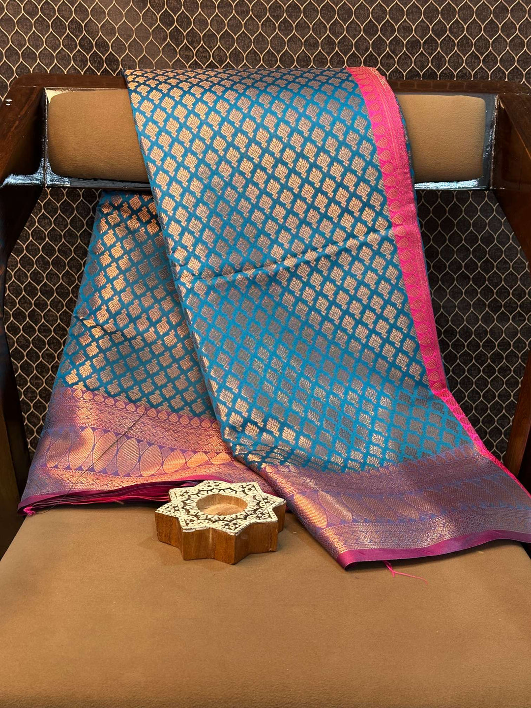 Eccentric zari weave Softsilk Heritage Banarasi saree