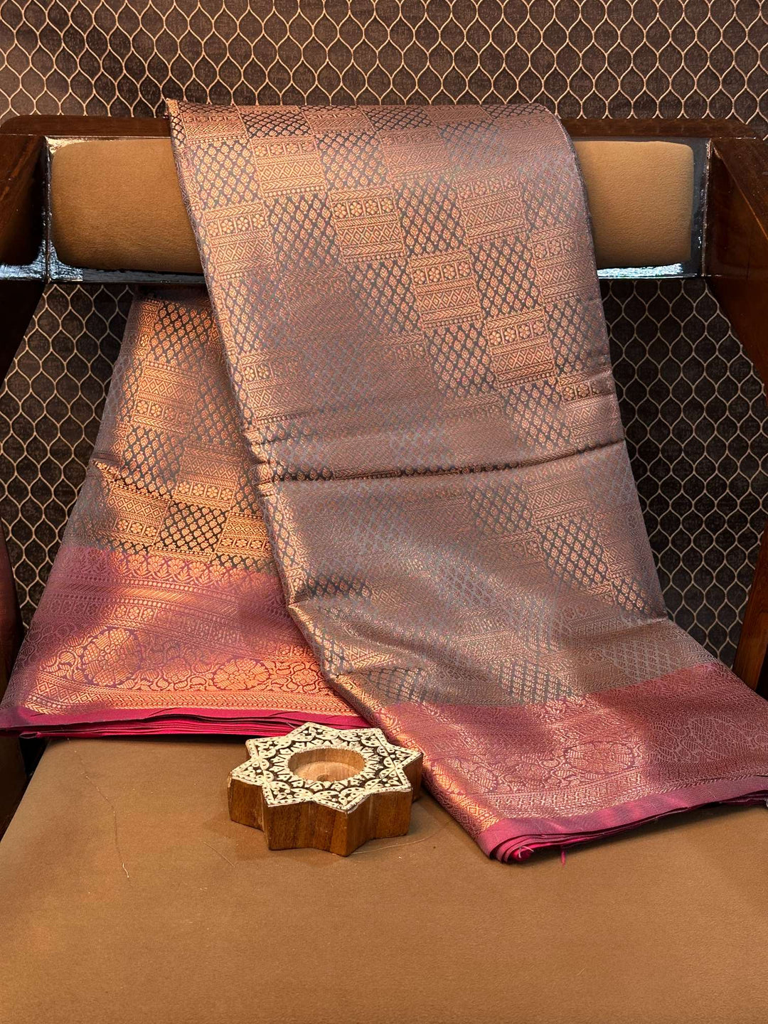 Eccentric zari weave Softsilk Heritage Banarasi saree