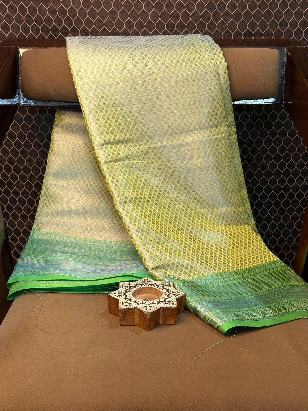 Eccentric zari weave Softsilk Heritage Banarasi saree