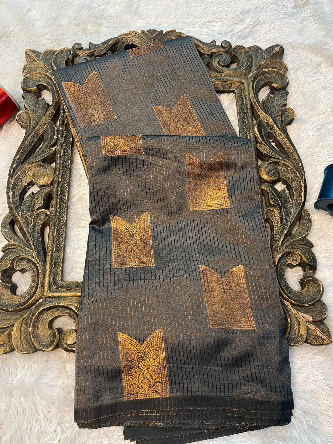 Soft Cotton Silk Rtique Zari Banarasi Saree