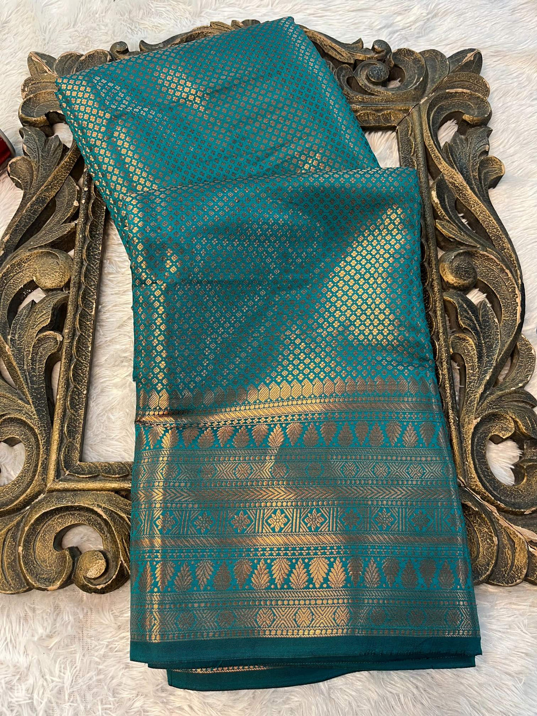 Soft Cotton Silk Rtique Zari Banarasi Saree