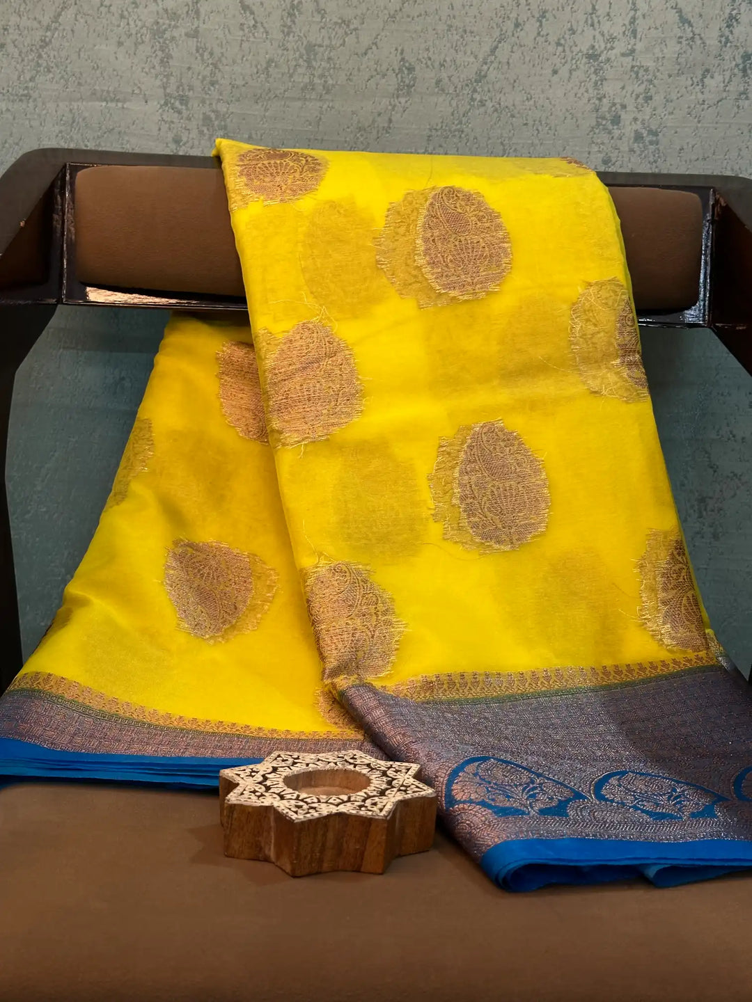 Contemporary Weave Softsilk Heritage Banarasi Saree