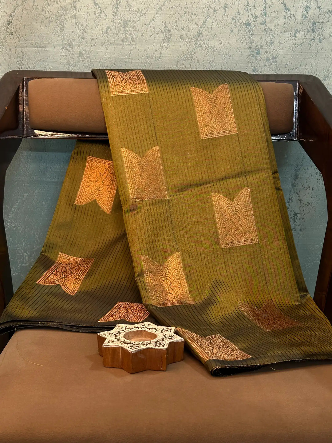 Contemporary Weave Softsilk Heritage Banarasi Saree