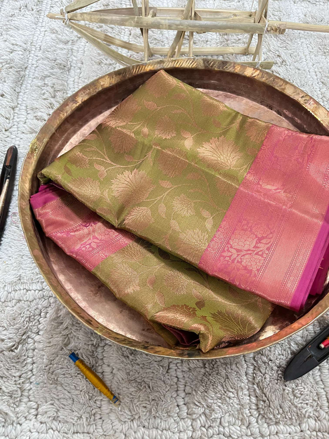 Eccentric Weave Softsilk Traditional Banarasi Saree