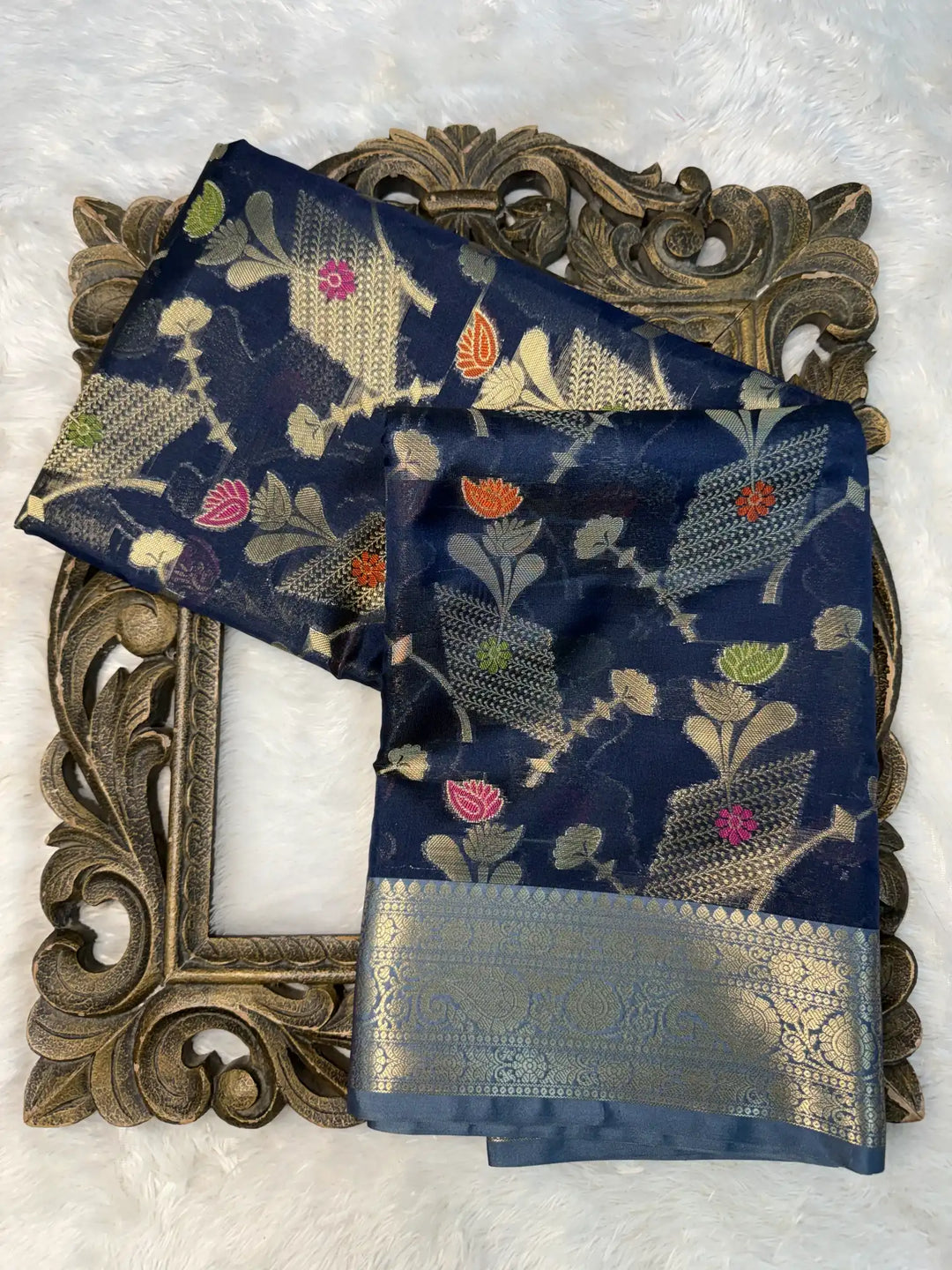Contemporary Weave Kora Tissue Silk Banarasi Saree