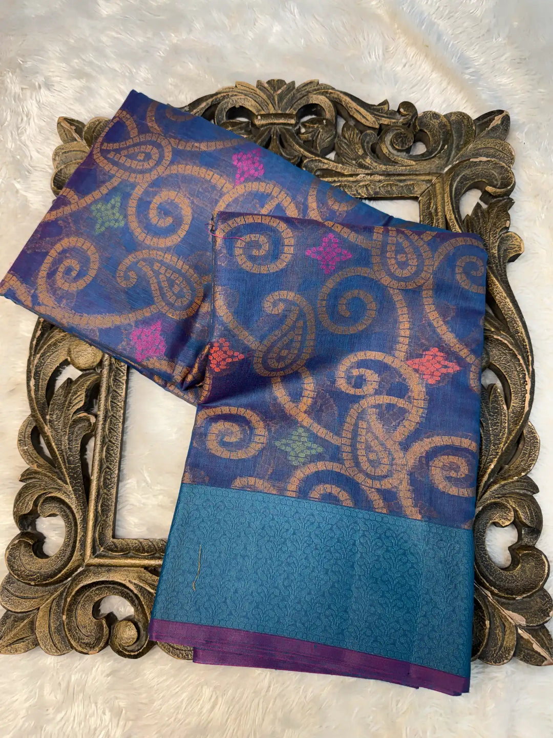 Eccentric Weave Softsilk Traditional Banarasi Saree