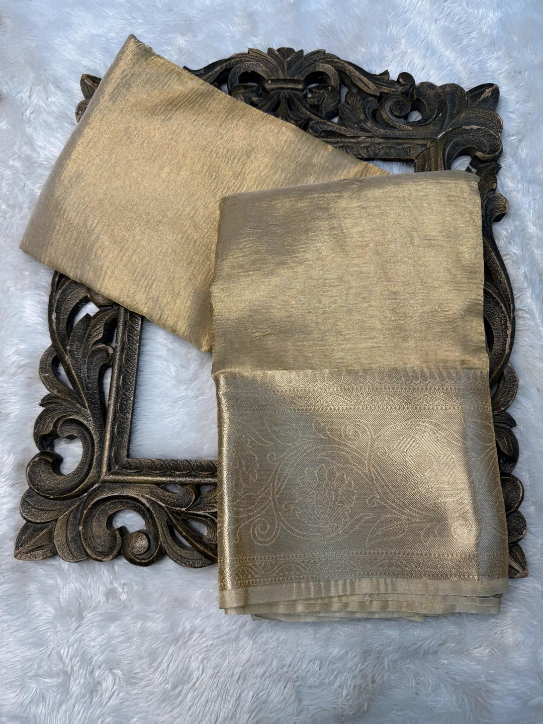 Contemporary Weave Kora Tissue Silk Banarasi Saree