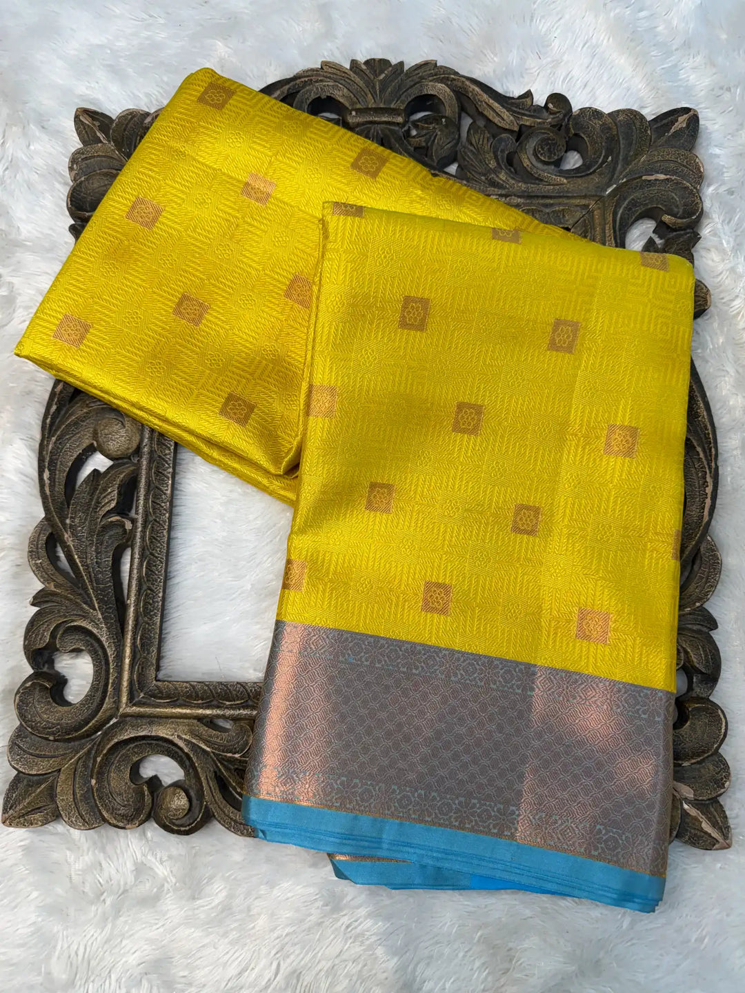 Contemporary Weave Kora Tissue Silk Banarasi Saree