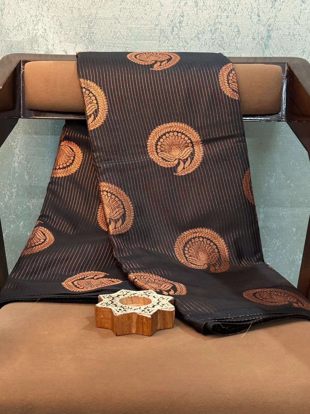 Eccentric Weave Softsilk Traditional Banarasi Saree