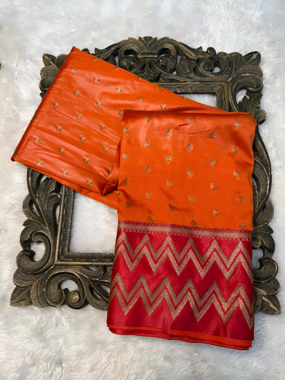 Eccentric Weave Softsilk Traditional Banarasi Saree