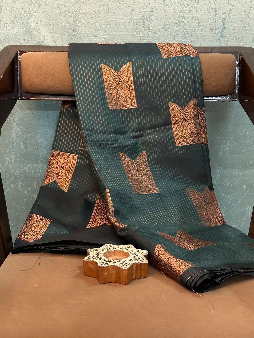 Eccentric Weave Softsilk Traditional Banarasi Saree