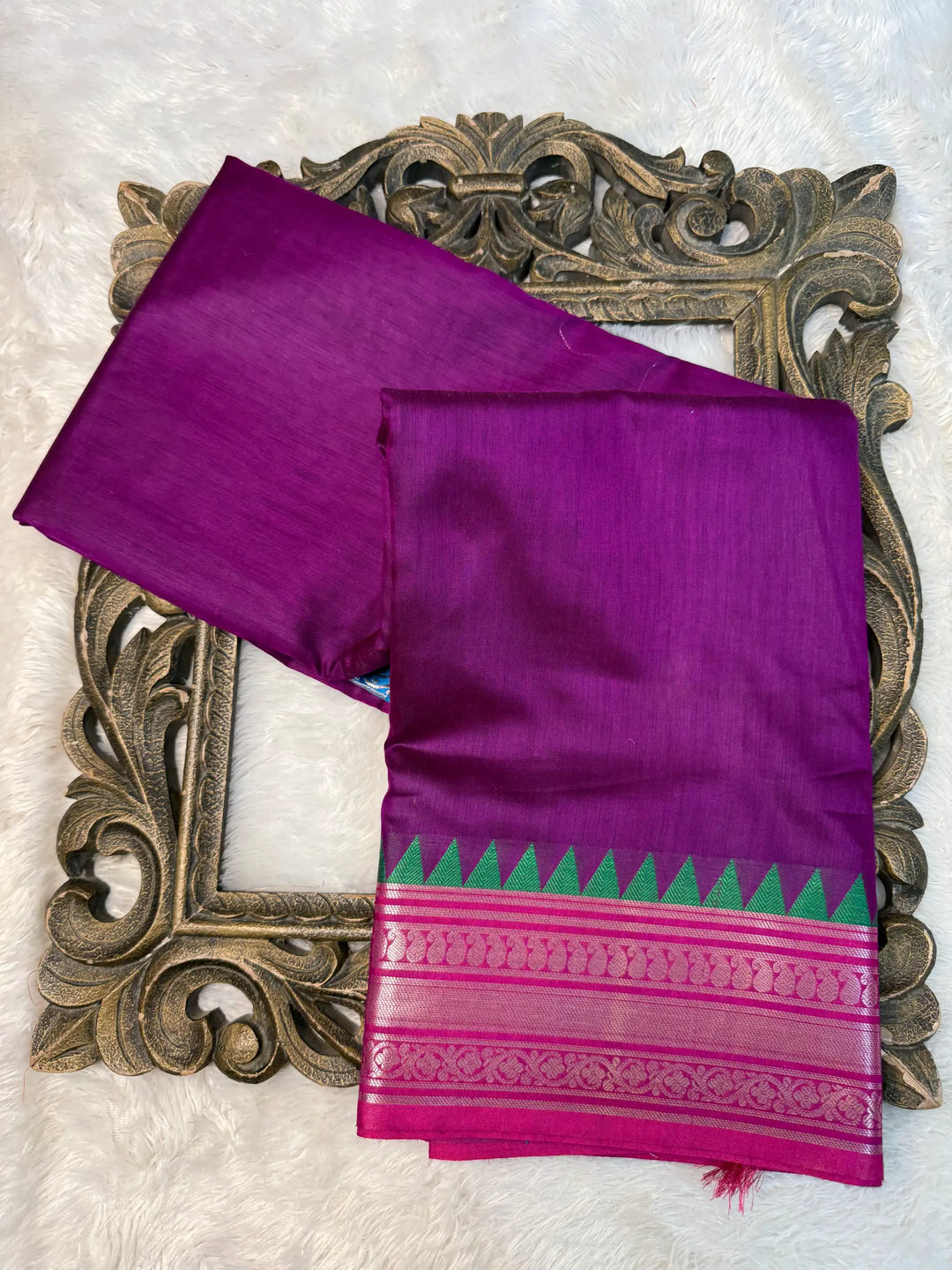 Contemporary Weave Kora Tissue Silk Banarasi Saree