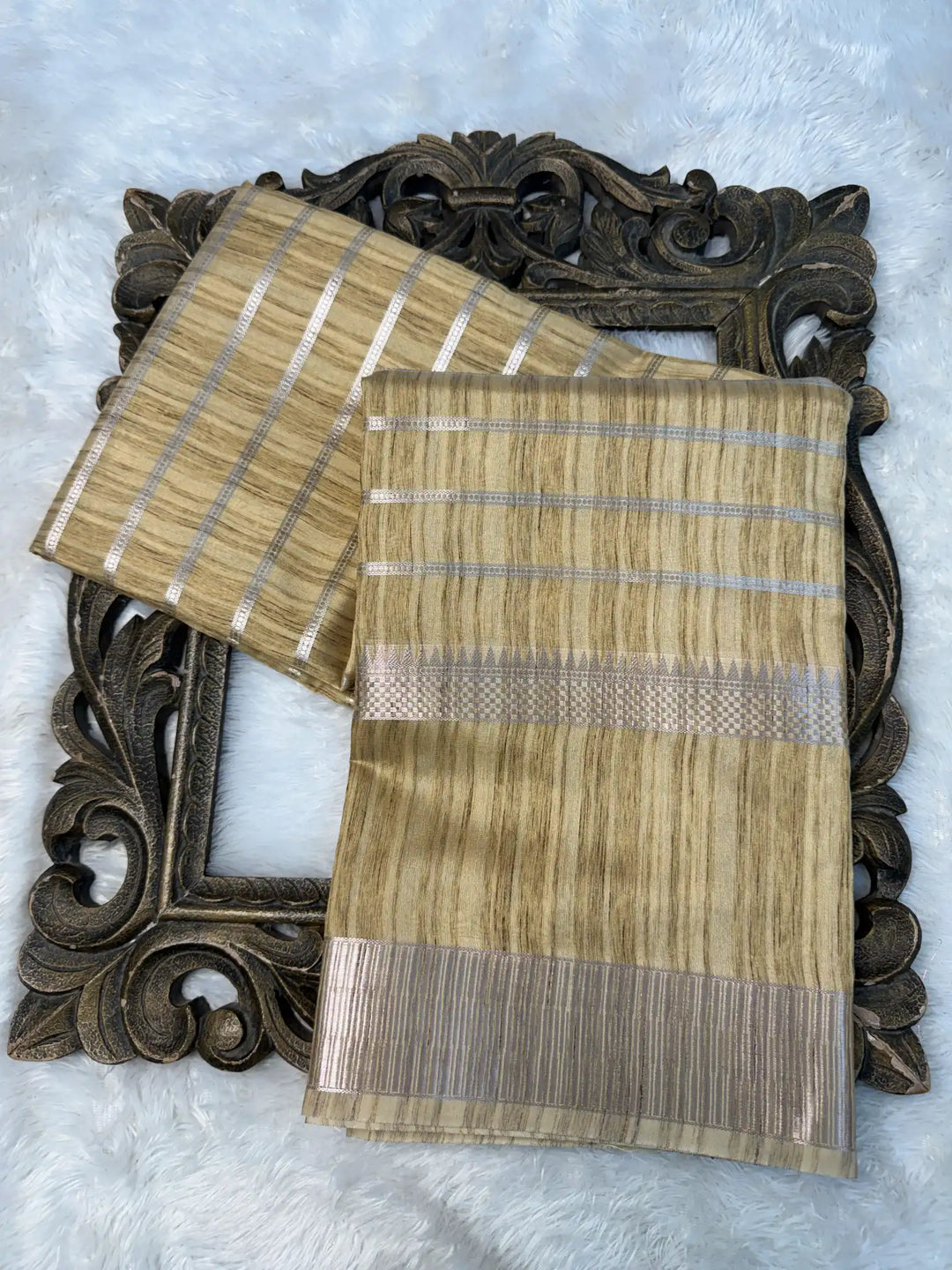 Contemporary Weave Kora Tissue Silk Banarasi Saree