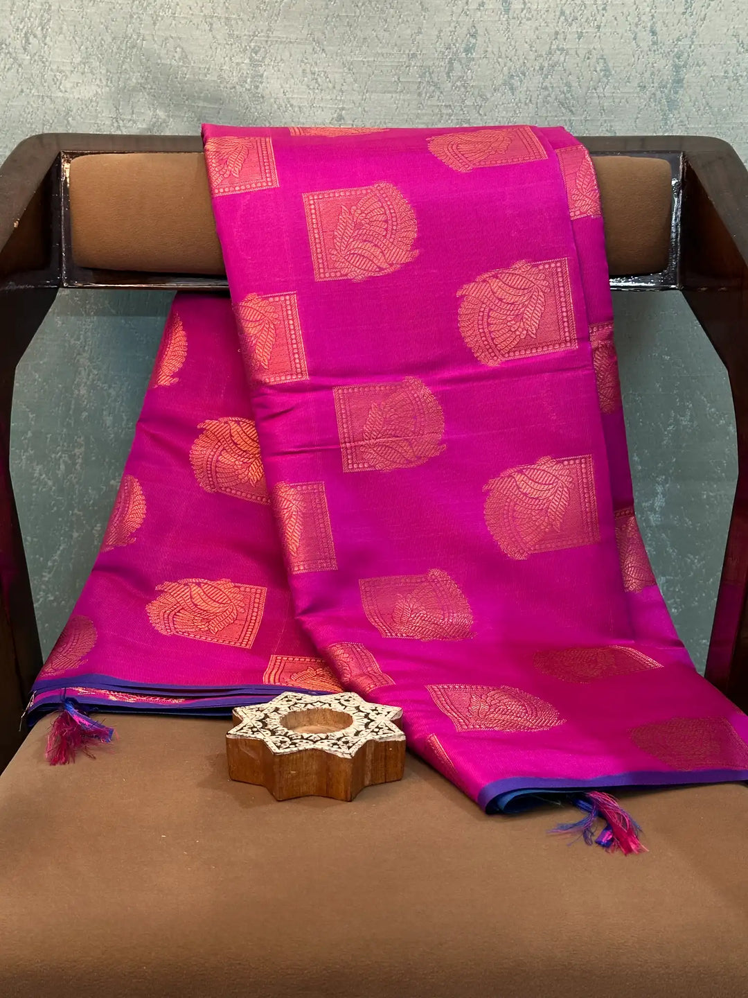 Eccentric Weave Softsilk Traditional Banarasi Saree