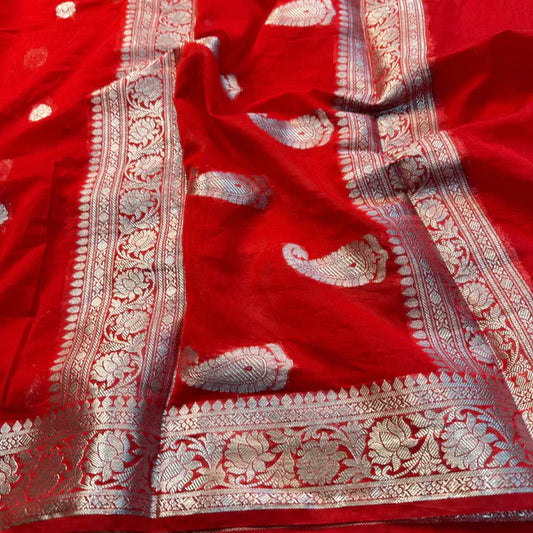 Pretty Red Shade Khaddi Georgette Saree