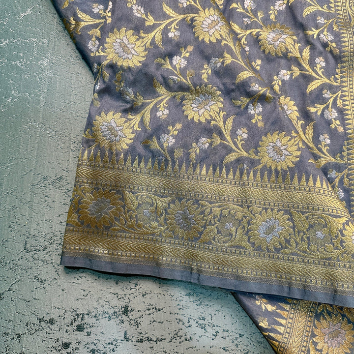 Light Grey Katan Silk Tilfi Handloom Banarasi