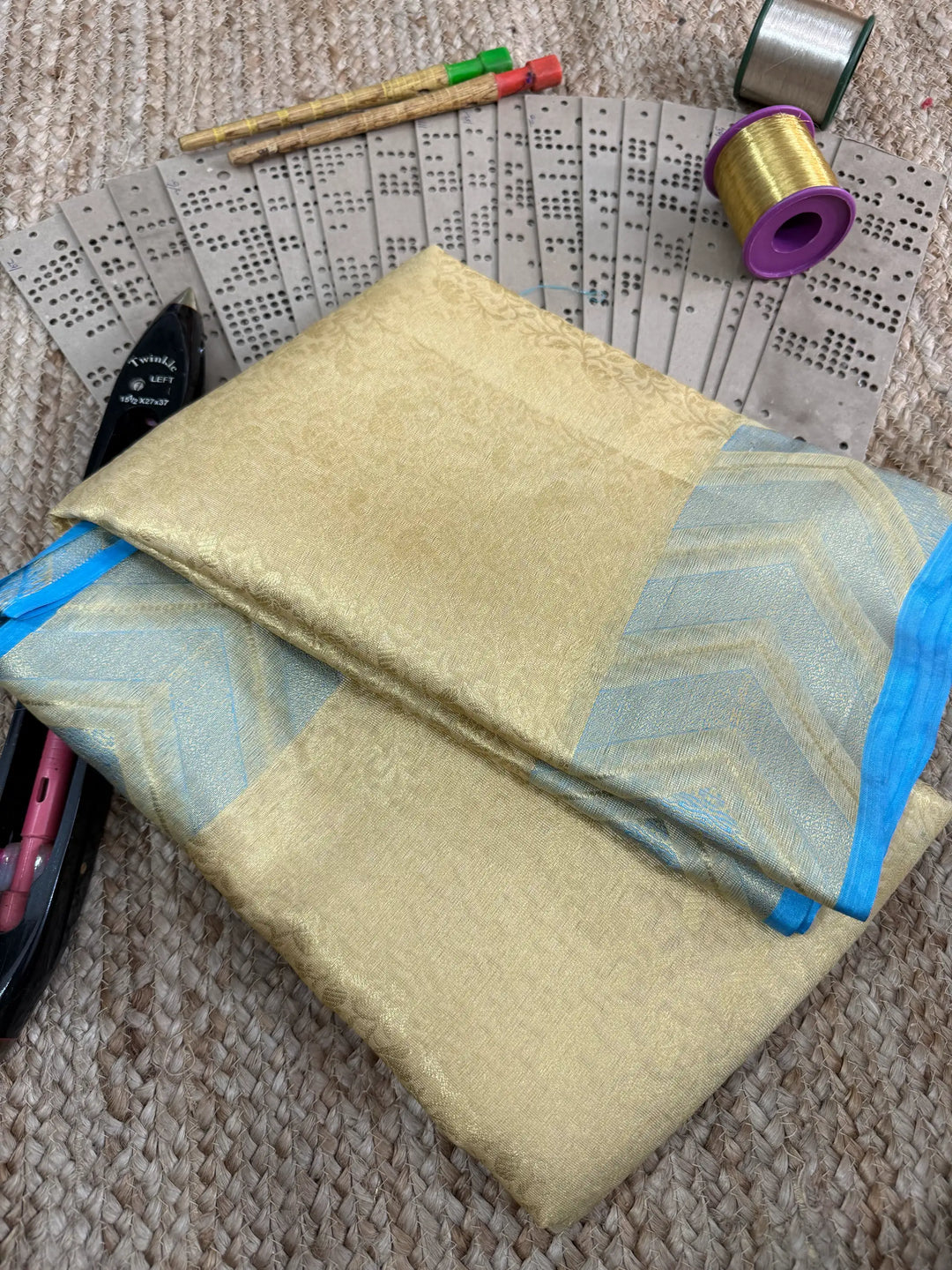 Eccentric zari weave Softsilk Banarasi saree
