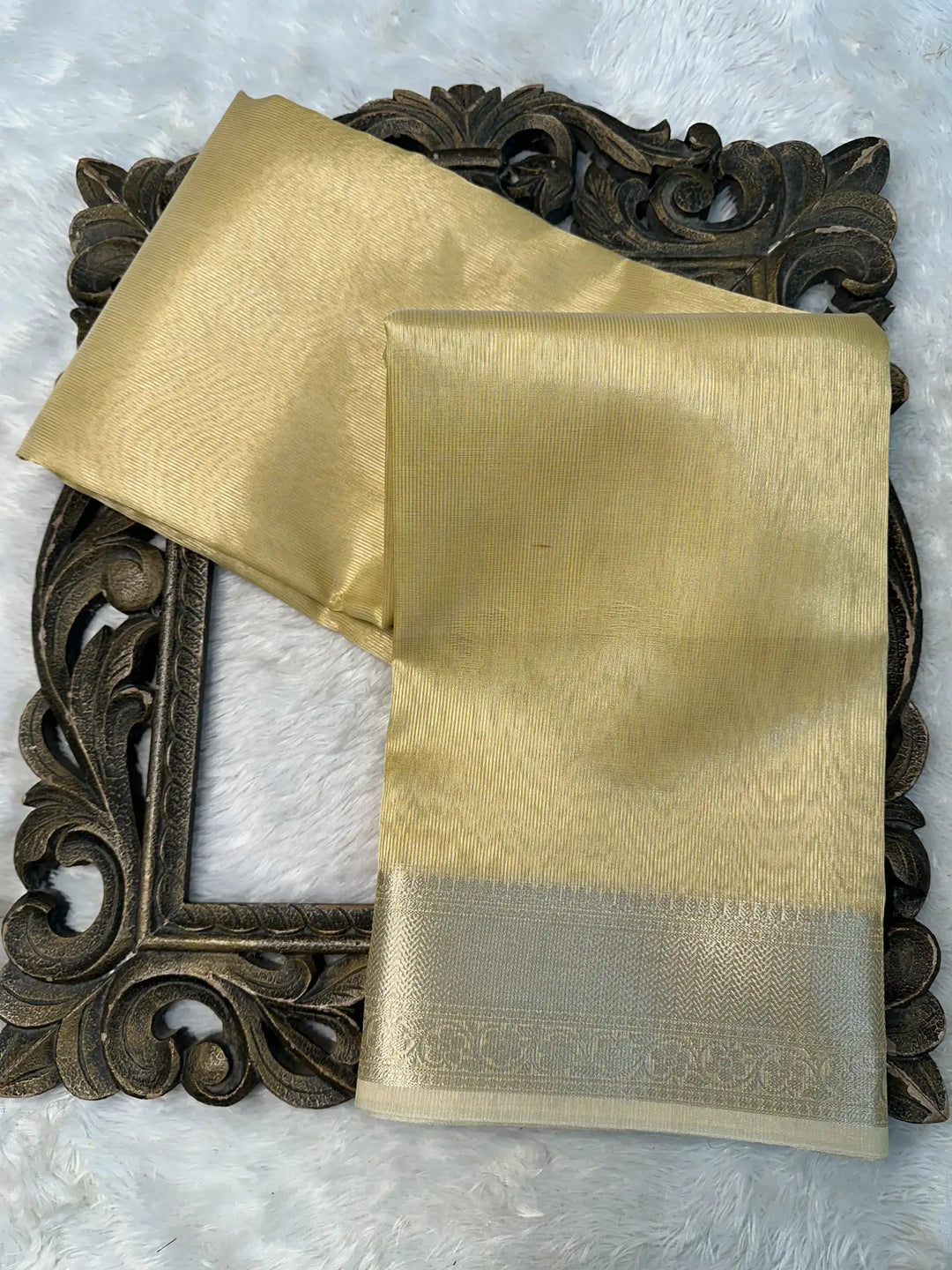 Eccentric Weave Softsilk Traditional Banarasi Saree