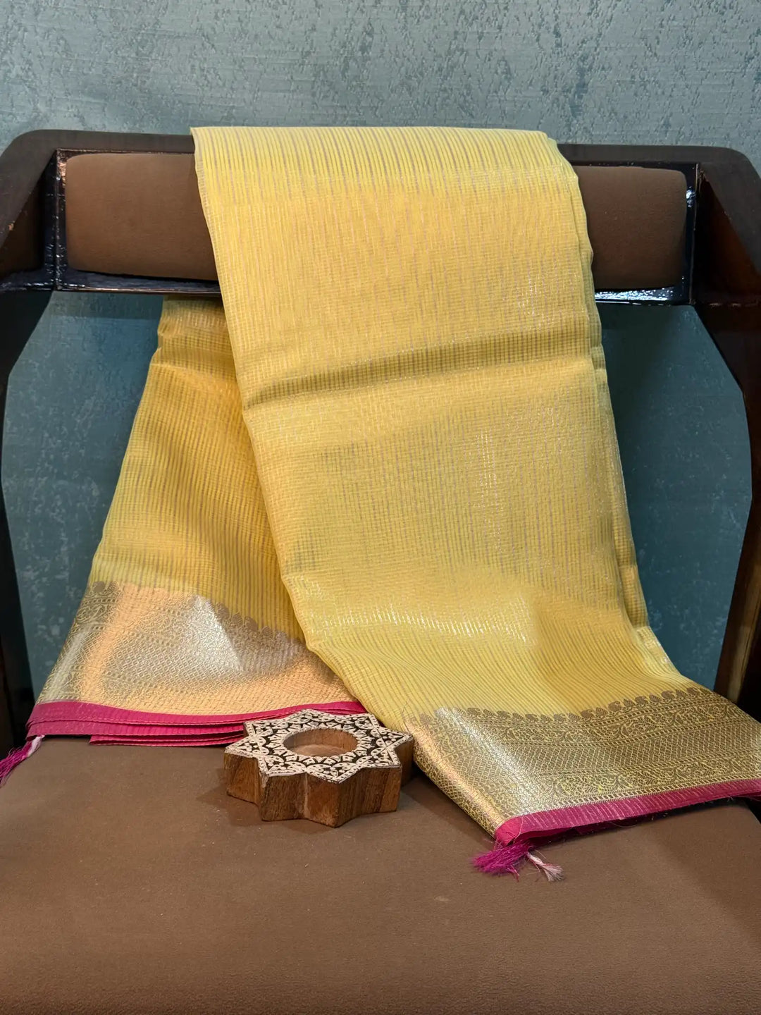 Eccentric Weave Softsilk Traditional Banarasi Saree