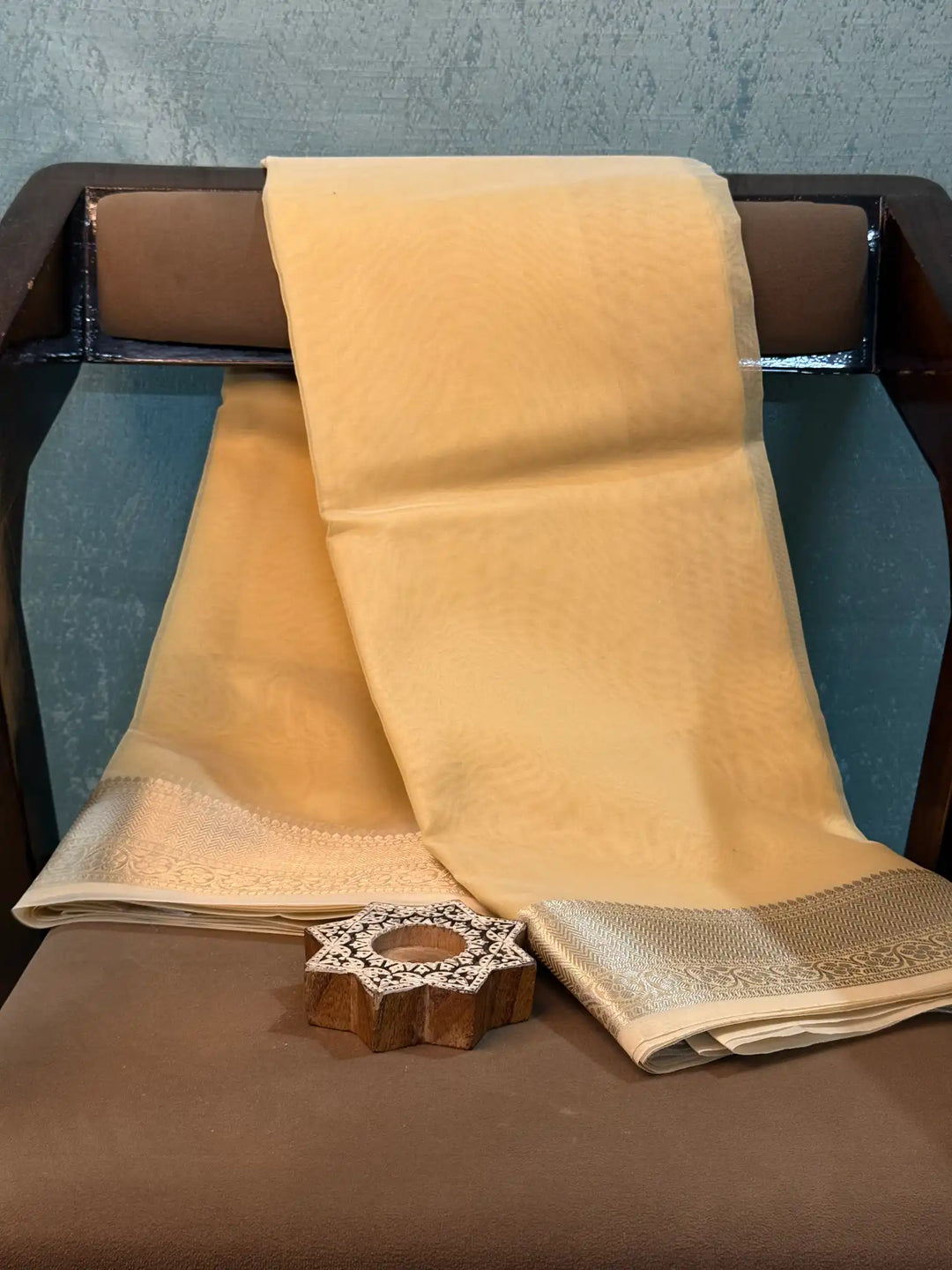 Eccentric Weave Softsilk Traditional Banarasi Saree