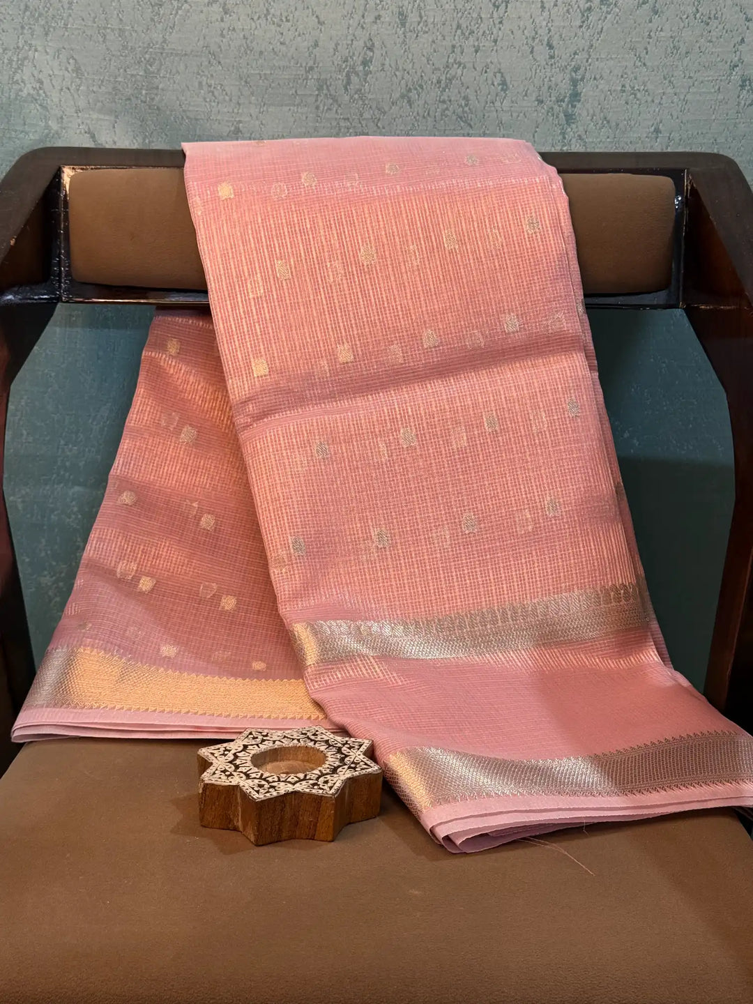 Contemporary Weave Kora Tissue Silk Banarasi Saree