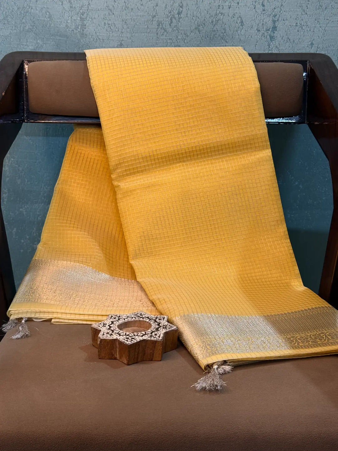 Eccentric Weave Softsilk Traditional Banarasi Saree
