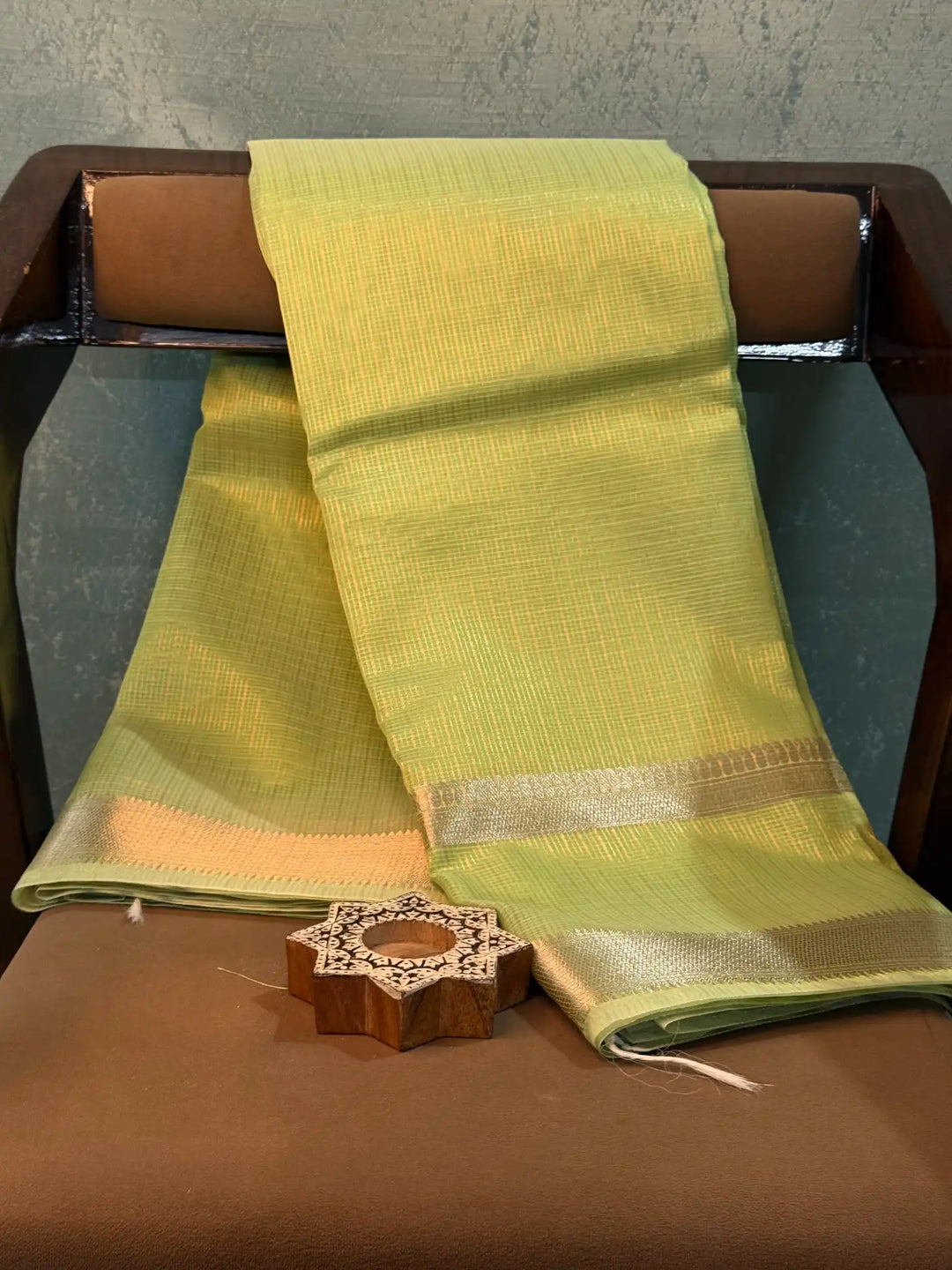 Eccentric Weave Softsilk Traditional Banarasi Saree