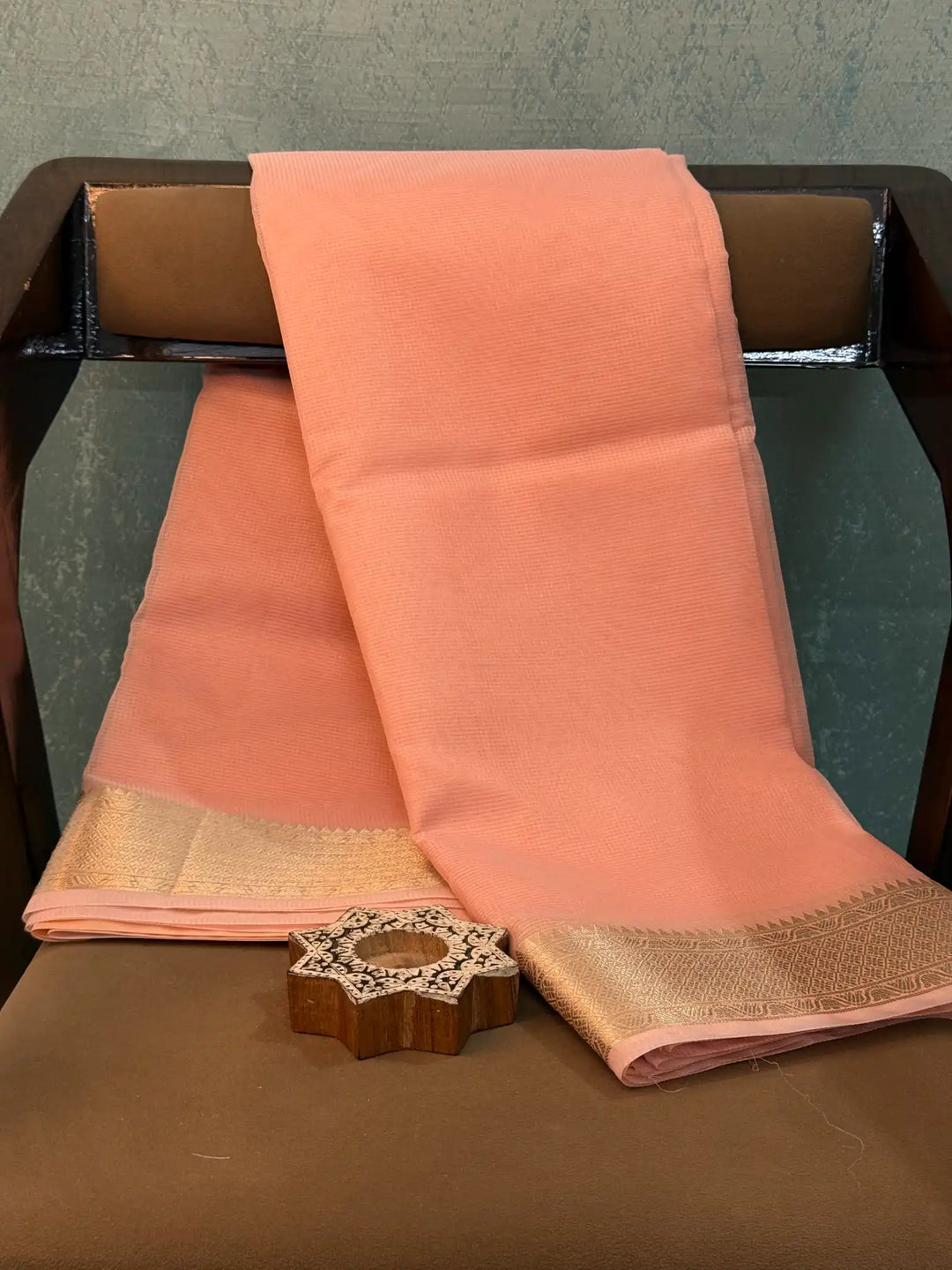 Contemporary Weave Kora Tissue Silk Banarasi Saree