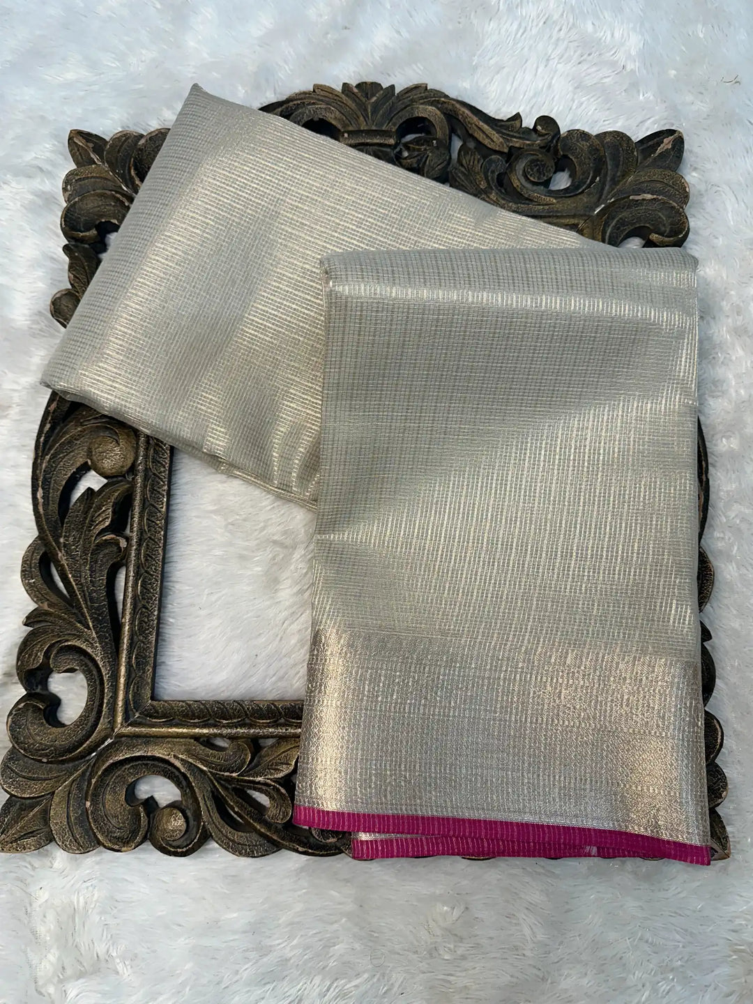 Eccentric Weave Softsilk Traditional Banarasi Saree