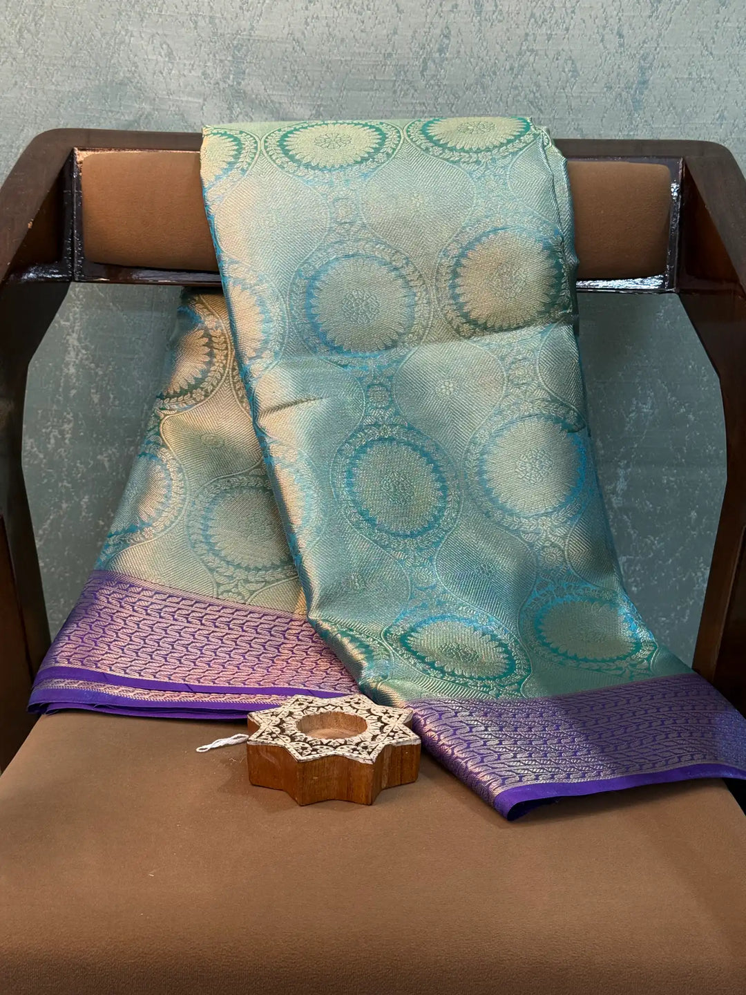 Eccentric Weave Softsilk Traditional Banarasi Saree