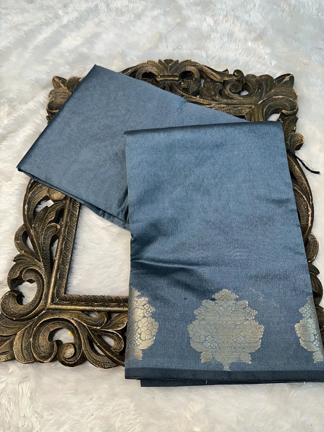 Eccentric Weave Softsilk Traditional Banarasi Saree
