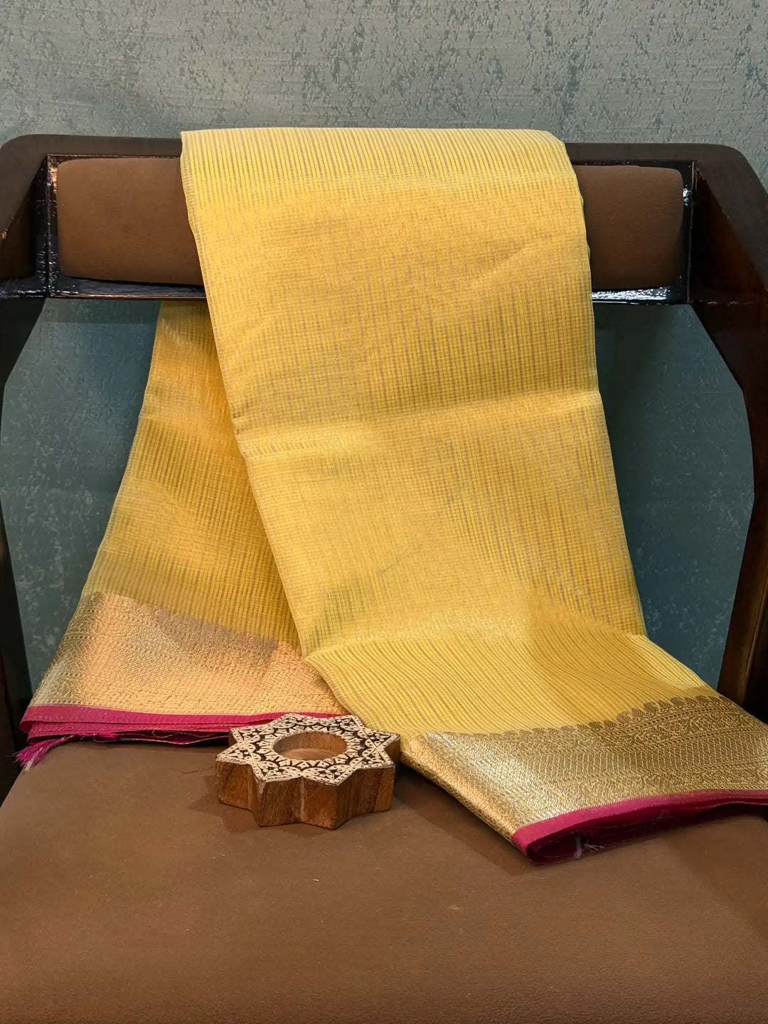 Eccentric Weave Softsilk Traditional Banarasi Saree
