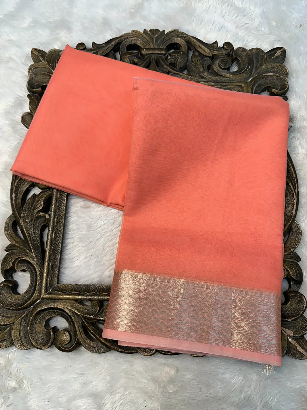 Contemporary Weave Kora Tissue Silk Banarasi Saree